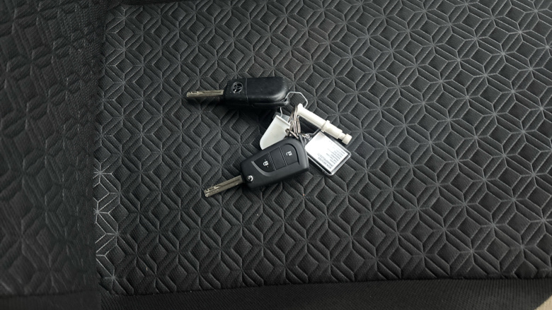 Toyota Aygo X 1.0 VVT-i Edge 5dr Petrol Hatchback